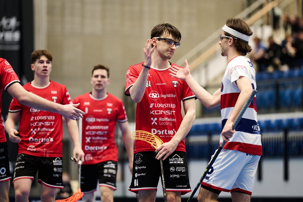 Čtvrtfinálová série pokračuje zápasy na Kladně